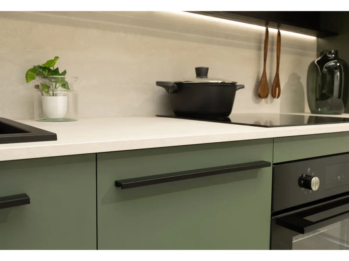 Conjunto de cocina Milino Small 210 cm verde con encimera