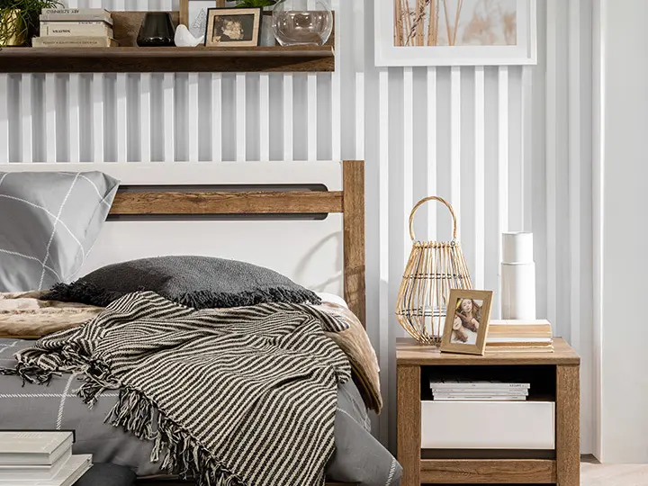 Mesita de noche Ruso 54 cm con cajón roble april/brillo perlado