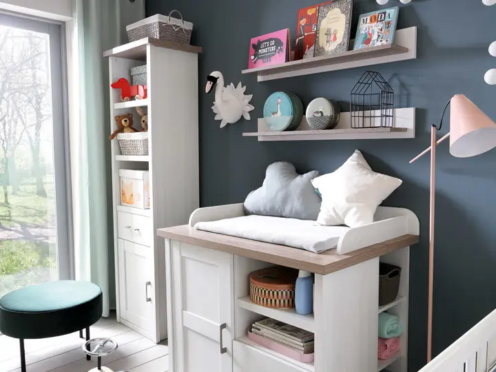 Cómoda Luca Baby 107 cm con puertas y 2 cajones alerce sibiu claro