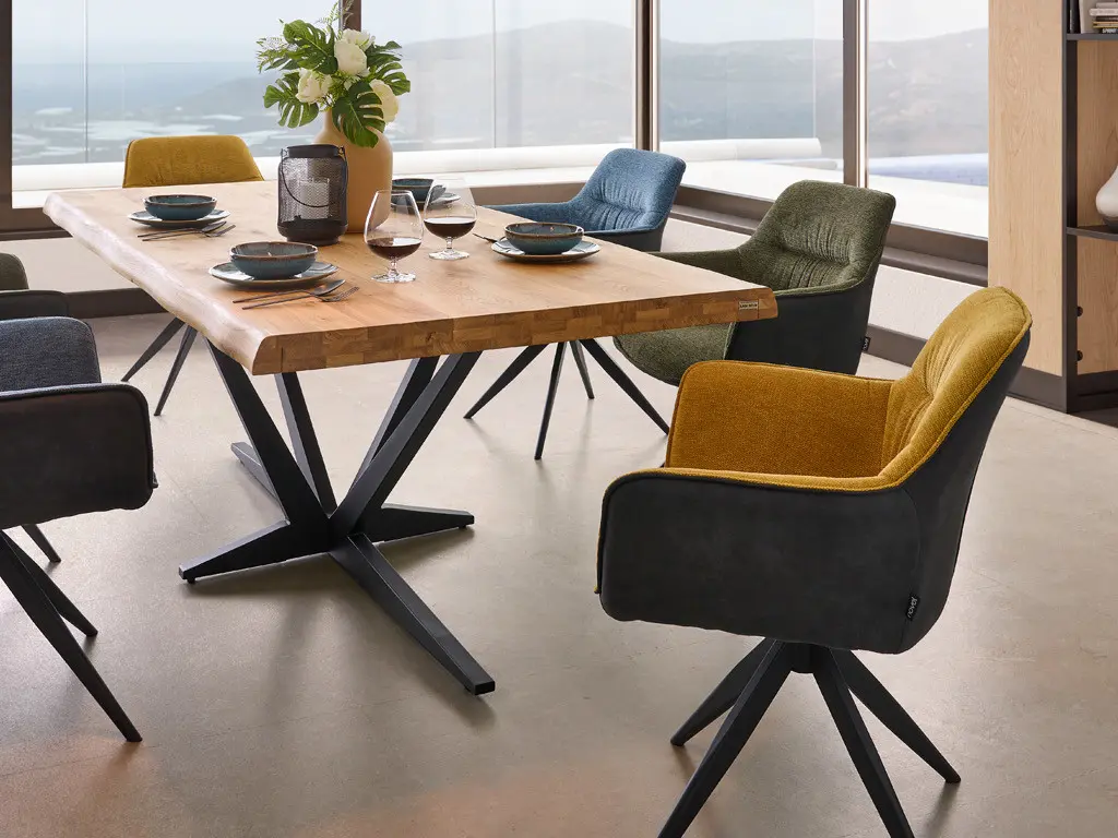 Silla tapizada Akita giratoria amarillo-negro