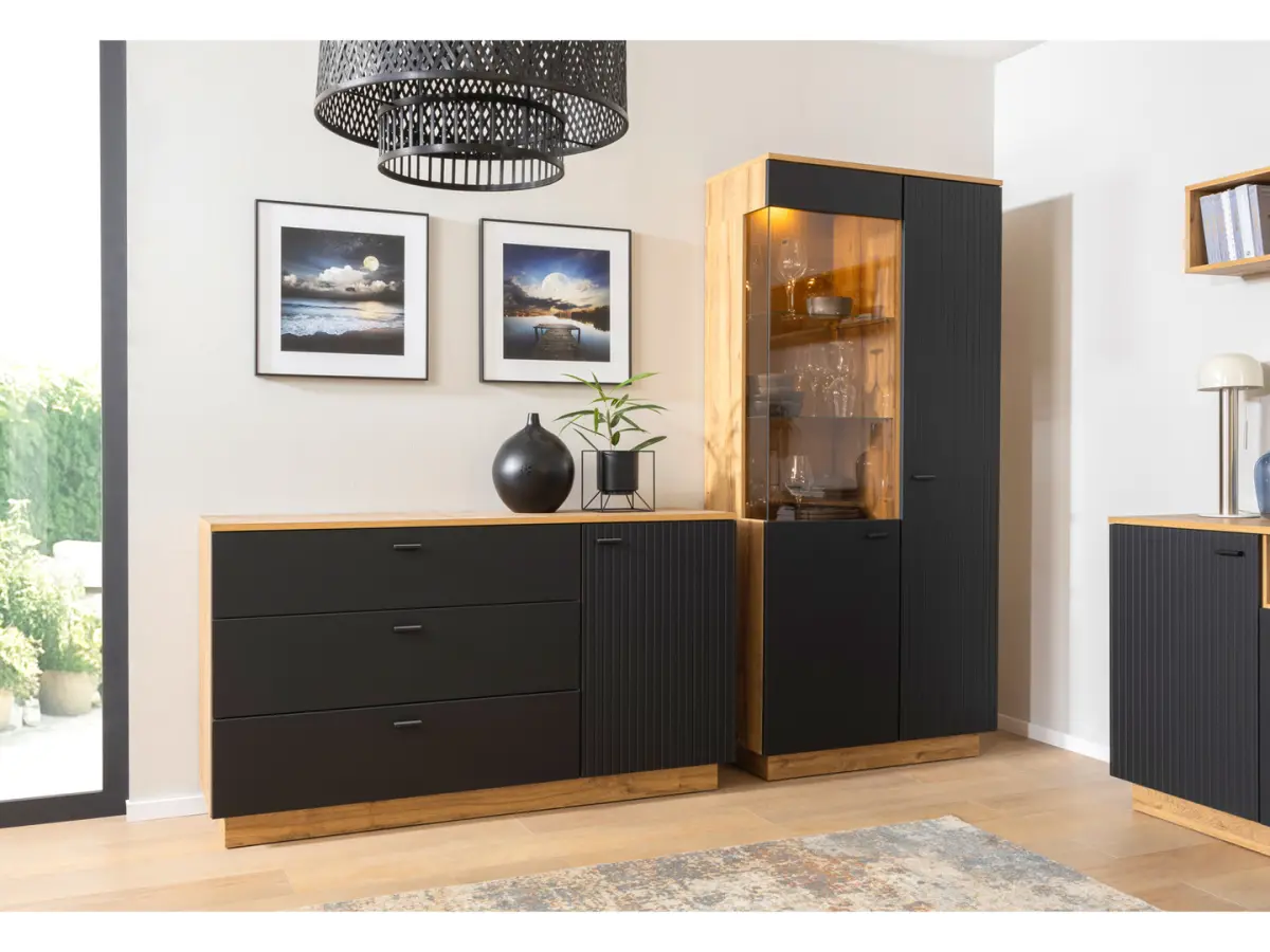 Cómoda Zenda 150 cm con puertas y 3 cajones roble waterford/negro