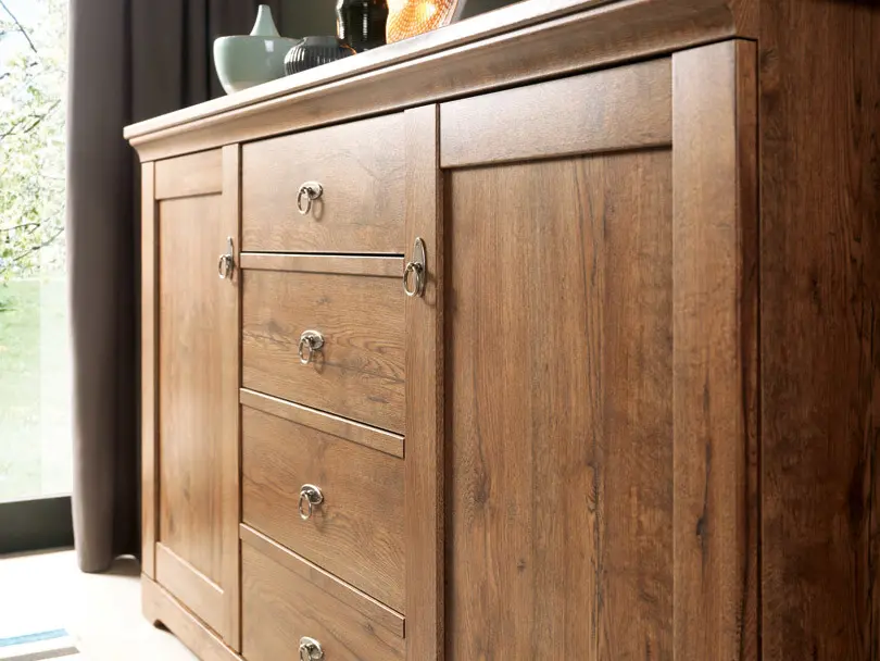 Cómoda Patras 153 cm con 2 puertas y 4 cajones roble april