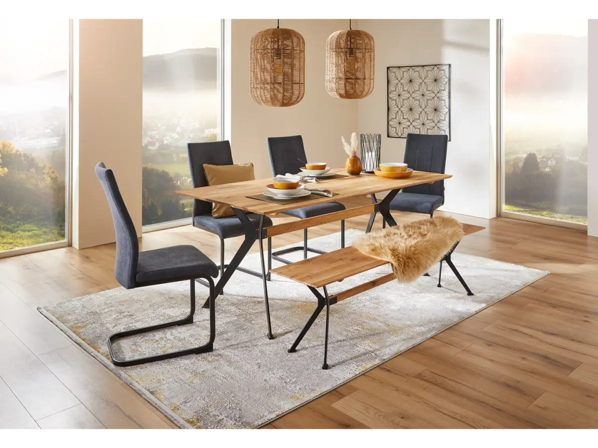 Silla tapizada Reus antracita sobre patines