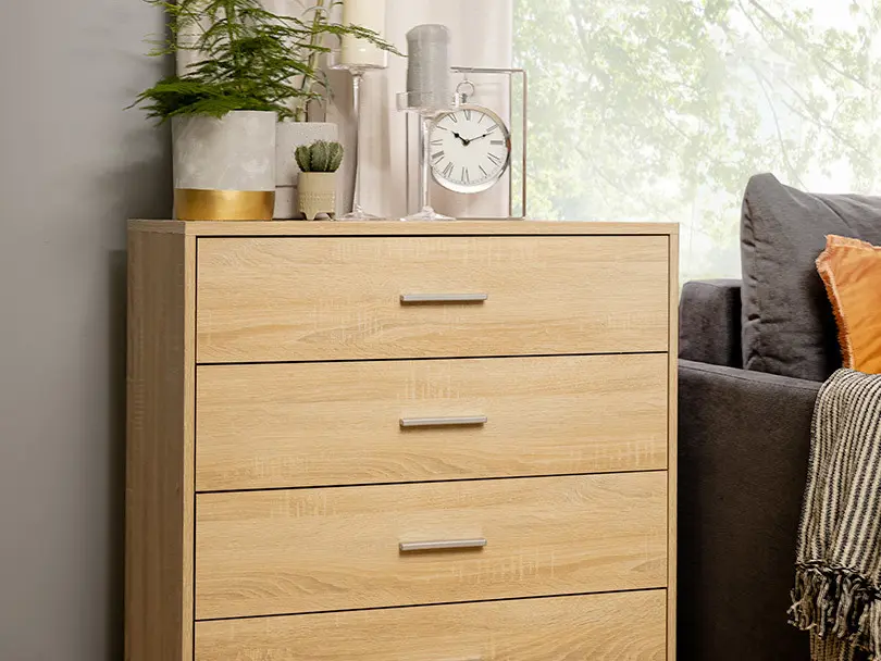 Cómoda Nepo Plus 80 cm con 4 cajones roble sonoma