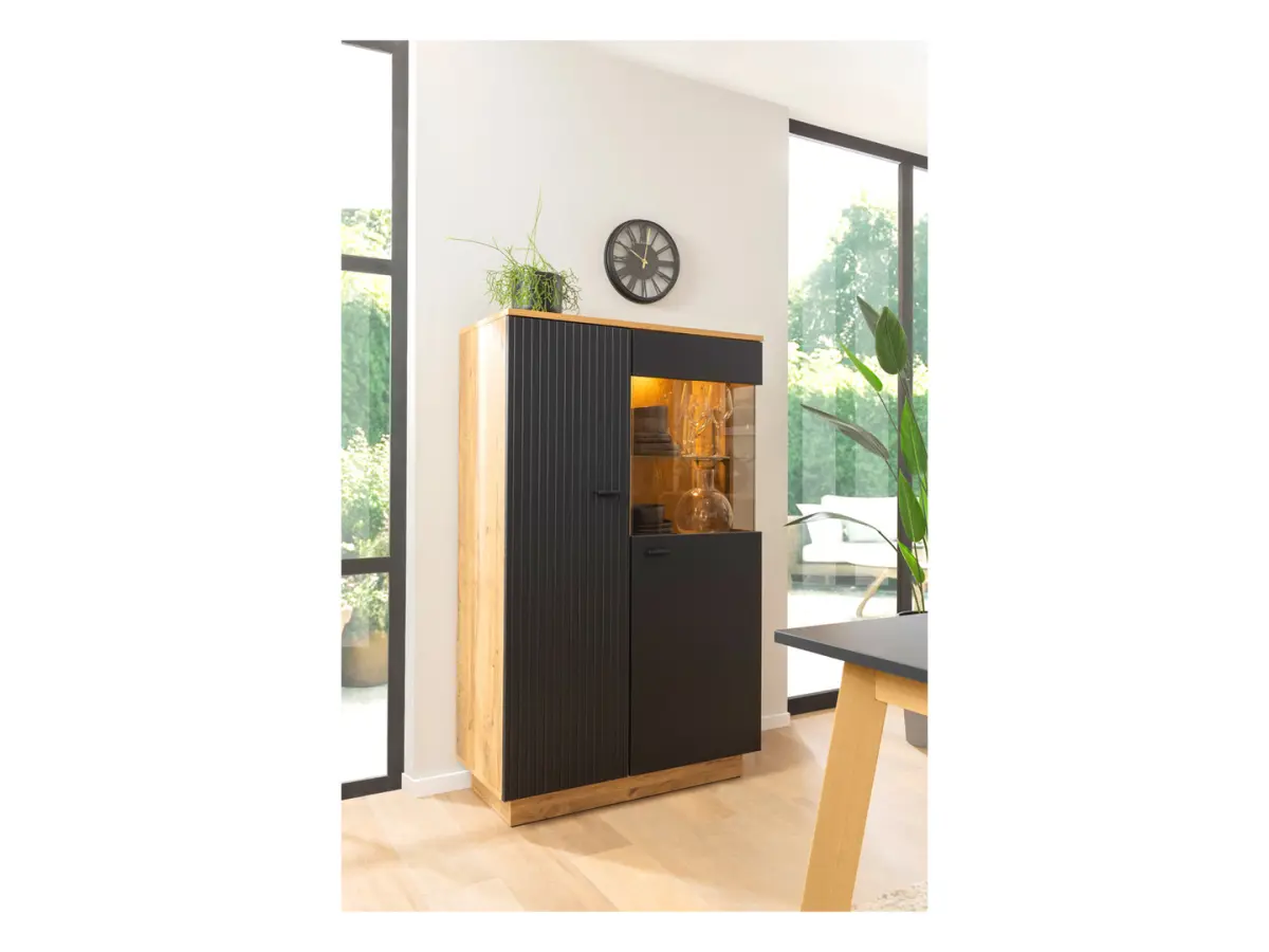 Vitrina Zenda 91 cm con 2 puertas roble waterford/negro