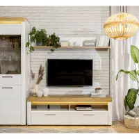 Vitrina Horton 68 cm con 2 puertas blanco brillo