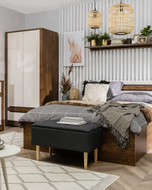 Cómoda Ruso 149 cm con 3 puertas y 3 cajones roble april/brillo perlado