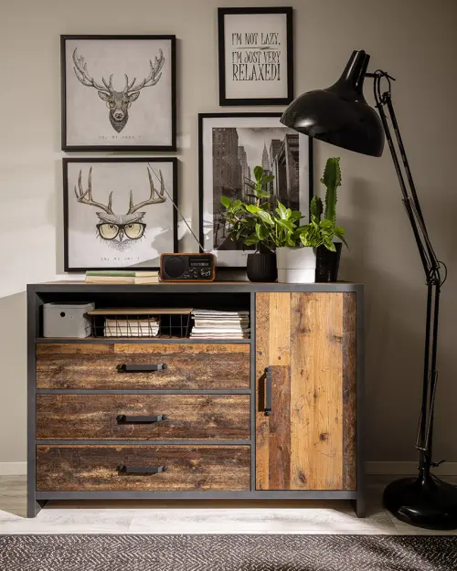 Cómoda Weston 131 cm con puertas 3 cajones y estante pino old style