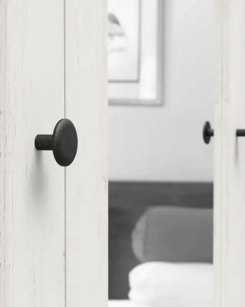 Armario de cuatro puertas Frija 203 cm con espejo pino andersen blanco