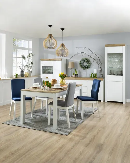 Cómoda Holten 156 cm con puertas y 3 cajones blanca/roble wotan