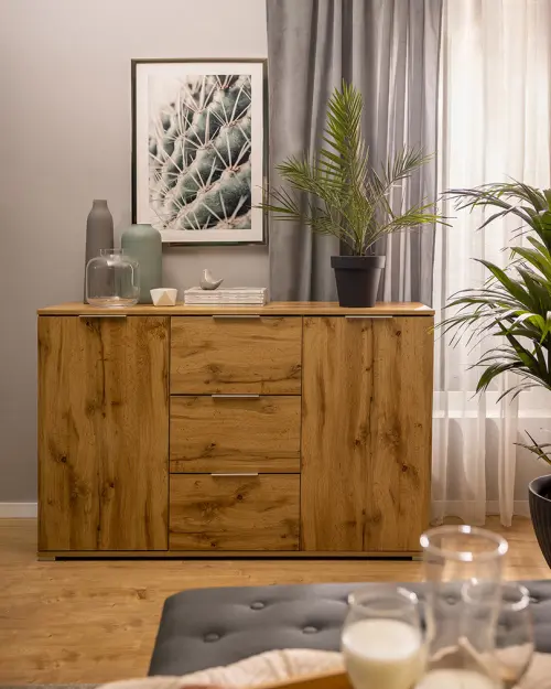 Cómoda Zele 135 cm con 2 puertas y 3 cajones roble wotan