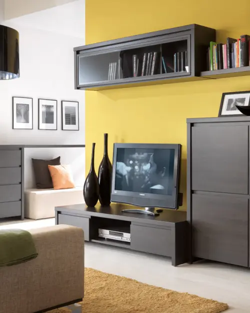 Vitrina suspendida Kaspian 144 cm con puertas wenge